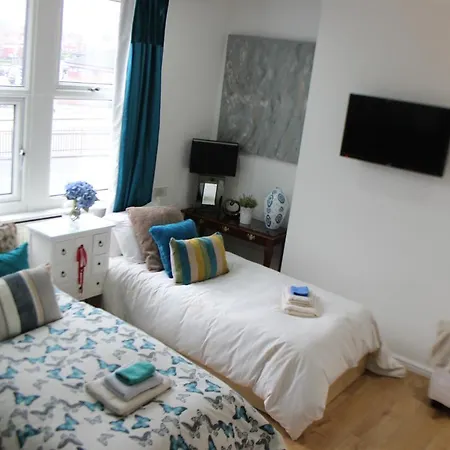 Apartment Advo House Hotel Leeds